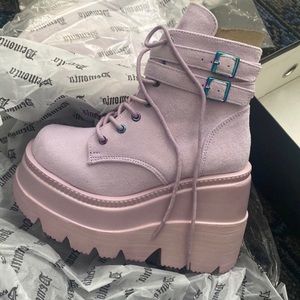 Lilac F Suede Platform Wedge Ankle Boots Shaker Vibe Stomper